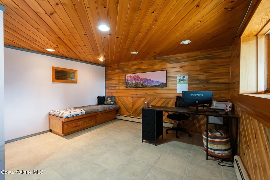 480 Natures Way Bonners Ferry ID 83805