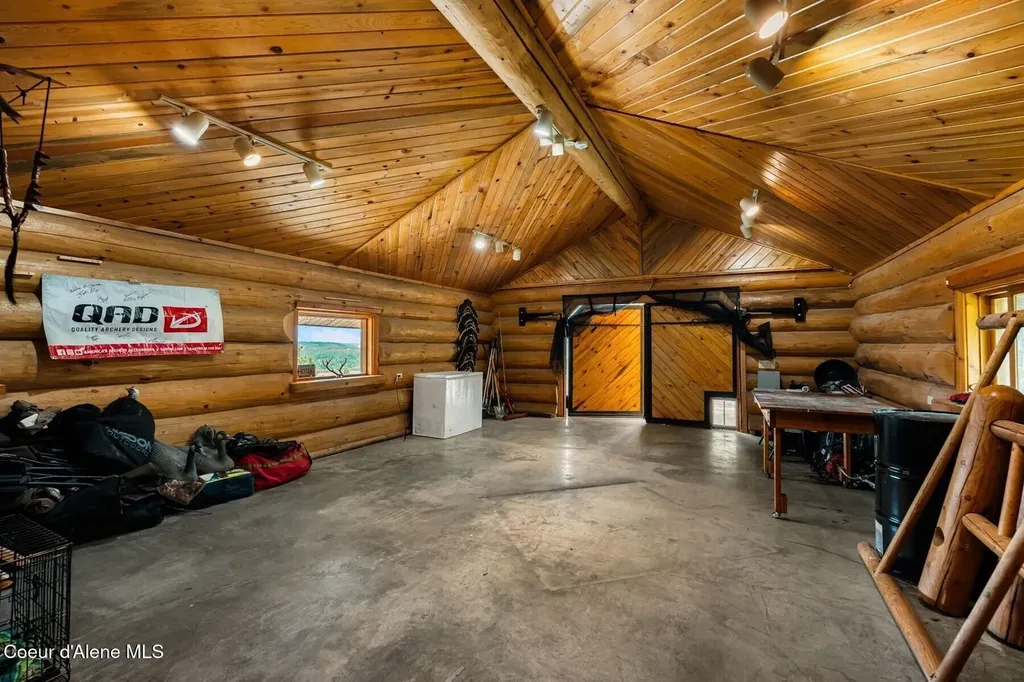 480 Natures Way Bonners Ferry ID 83805