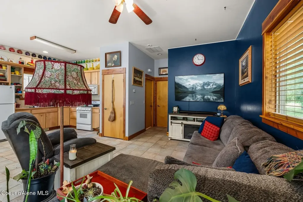 480 Natures Way Bonners Ferry ID 83805