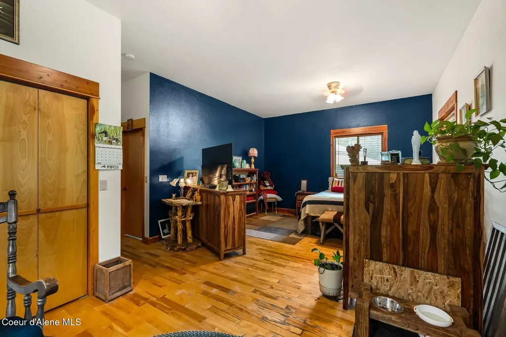 480 Natures Way Bonners Ferry ID 83805