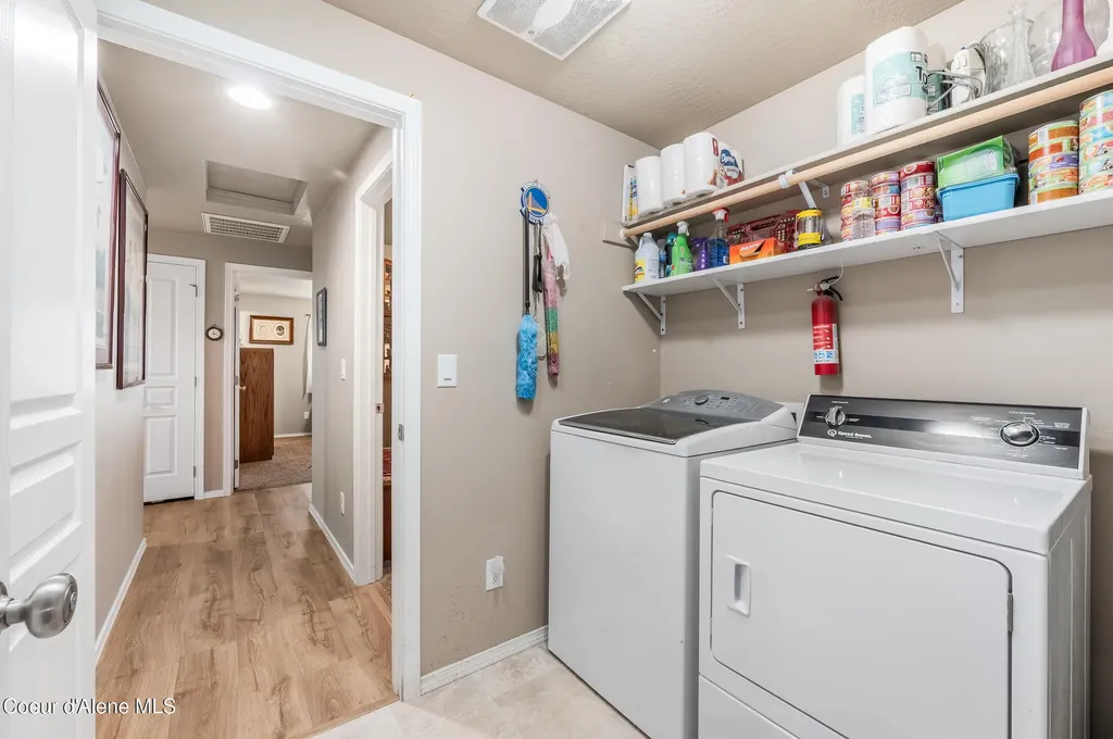 6255 W Harmony Street Rathdrum ID 83858