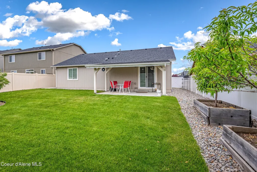 6255 W Harmony Street Rathdrum ID 83858