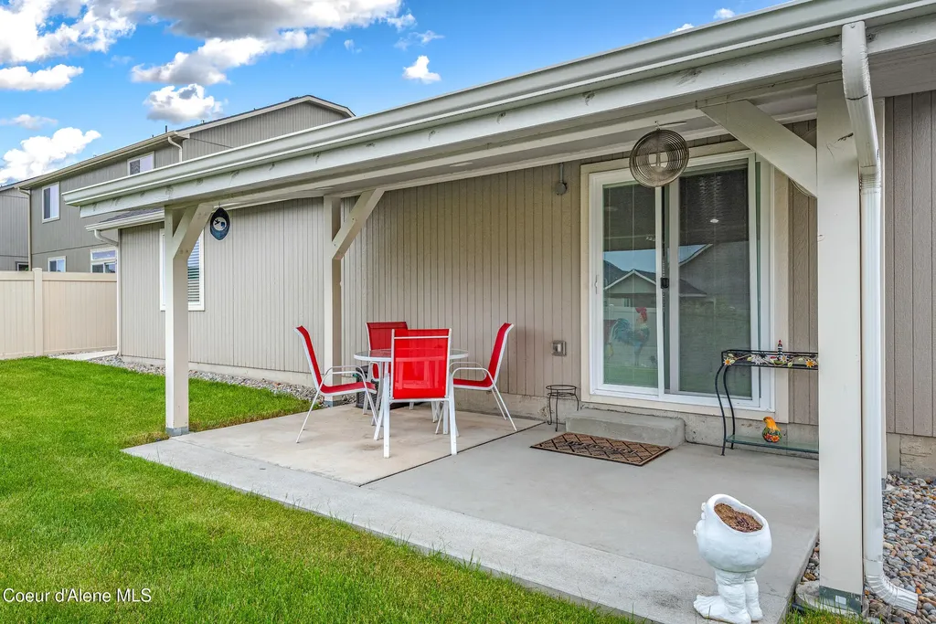 6255 W Harmony Street Rathdrum ID 83858
