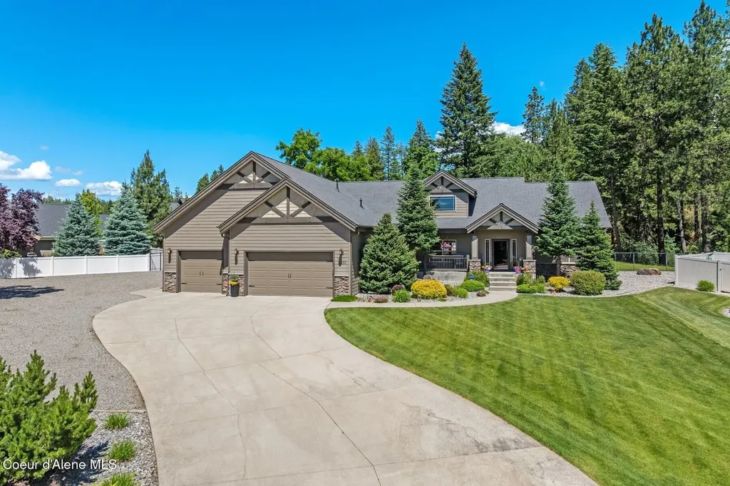 11432 N Cattle Drive Hayden ID 83835