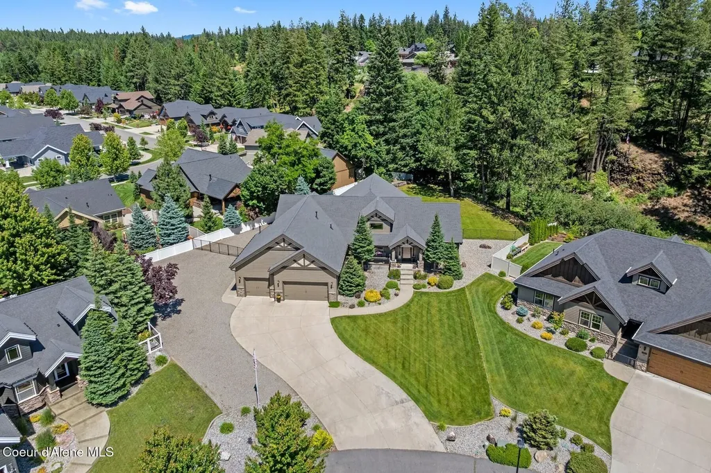 11432 N Cattle Drive Hayden ID 83835
