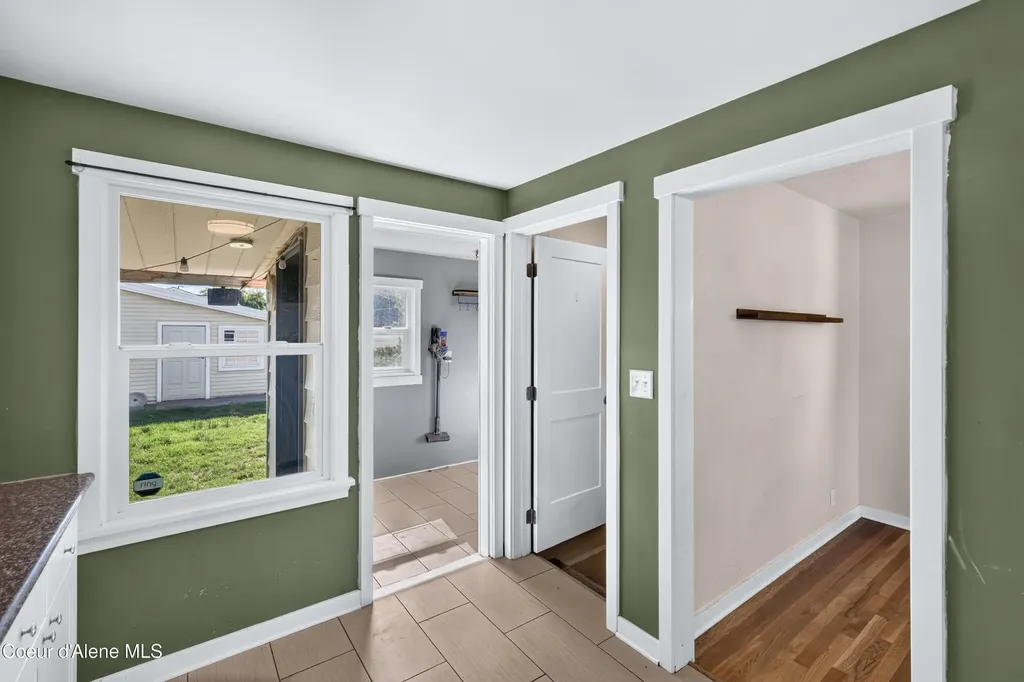 5104 N Elgin Street Spokane WA 99205