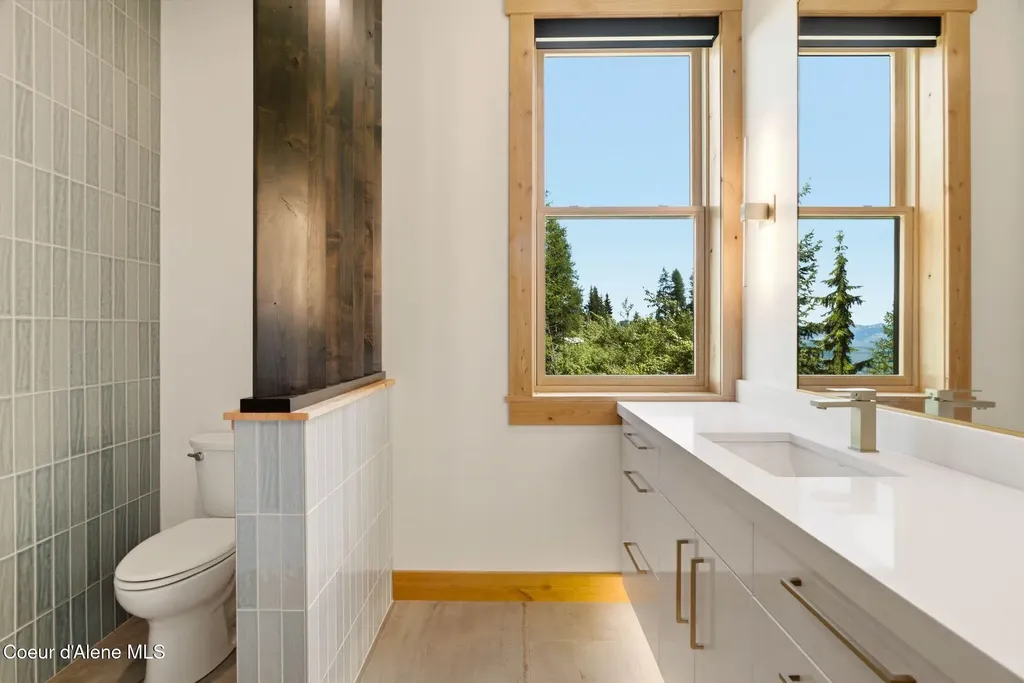 277 Blizzard Drive Sandpoint ID 83864