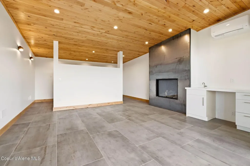 277 Blizzard Drive Sandpoint ID 83864