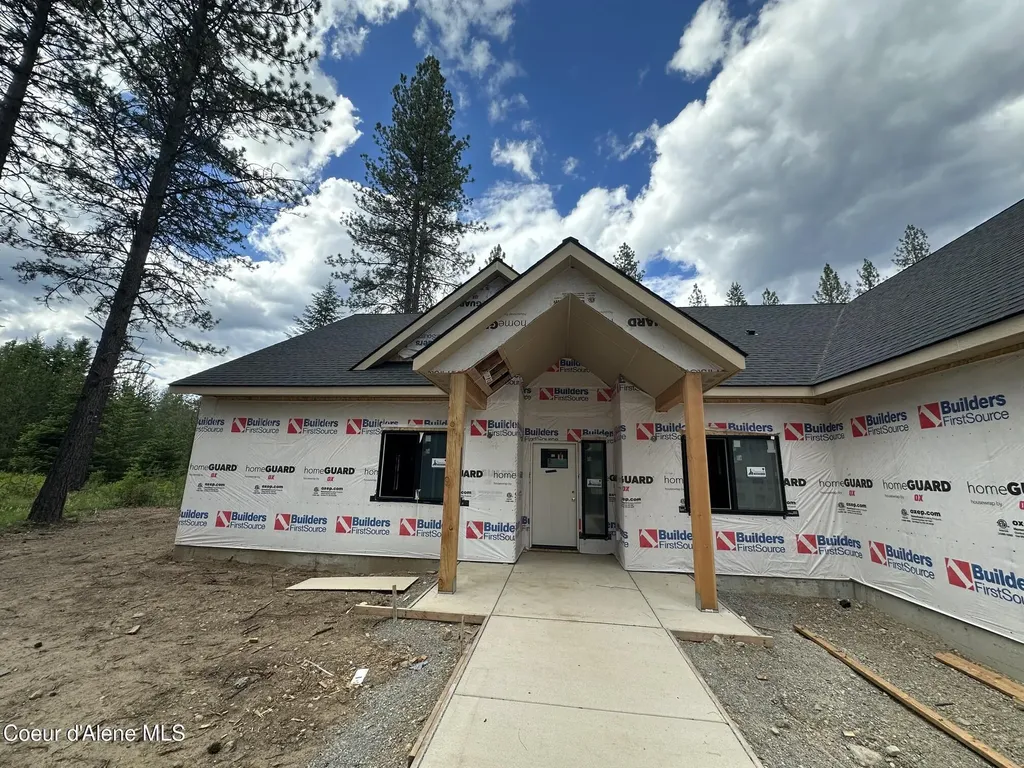 2663 W Seasons Road Athol ID 83801