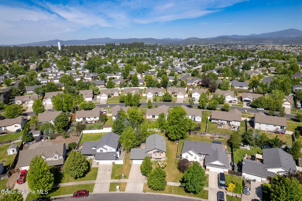 2347 N Bunchgrass Drive Post Falls ID 83854