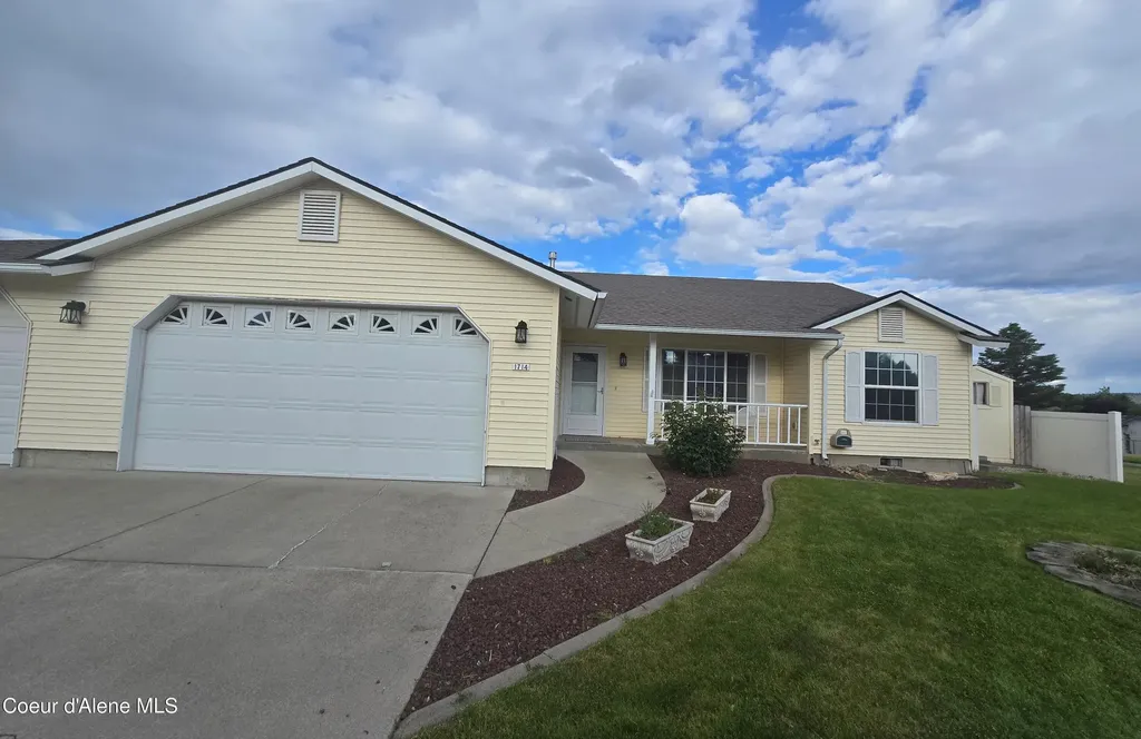 1714 N Quail Run Boulevard Post Falls ID 83854
