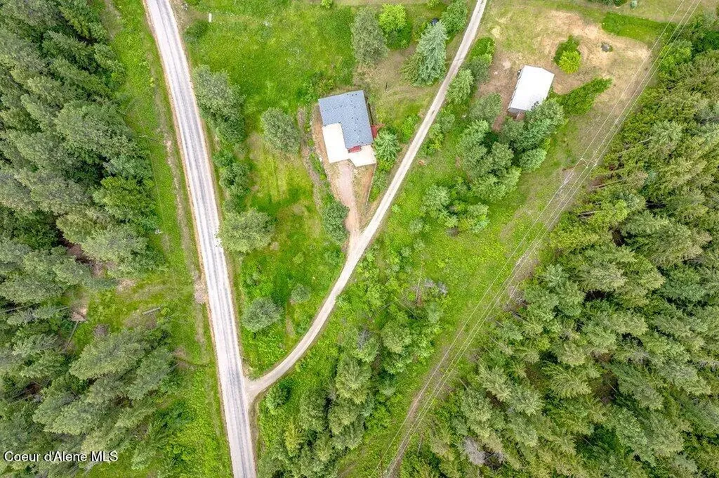 2075 Denton Road Hope ID 83836