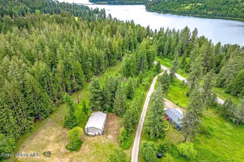 2075 Denton Road Hope ID 83836