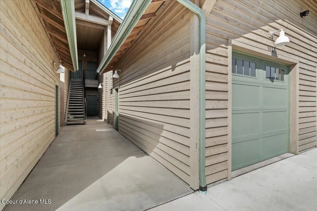 511 Guthrie Place Dover ID 83825