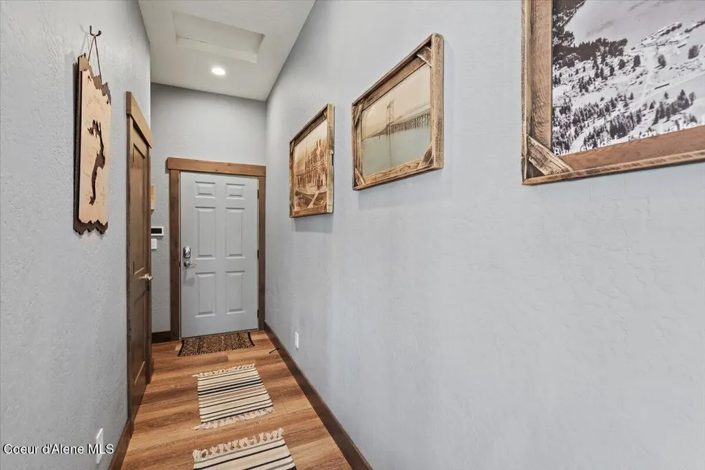 511 Guthrie Place Dover ID 83825