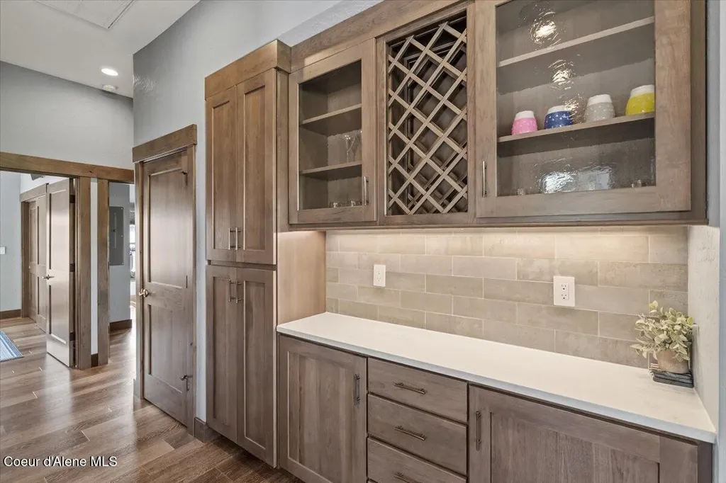 511 Guthrie Place Dover ID 83825