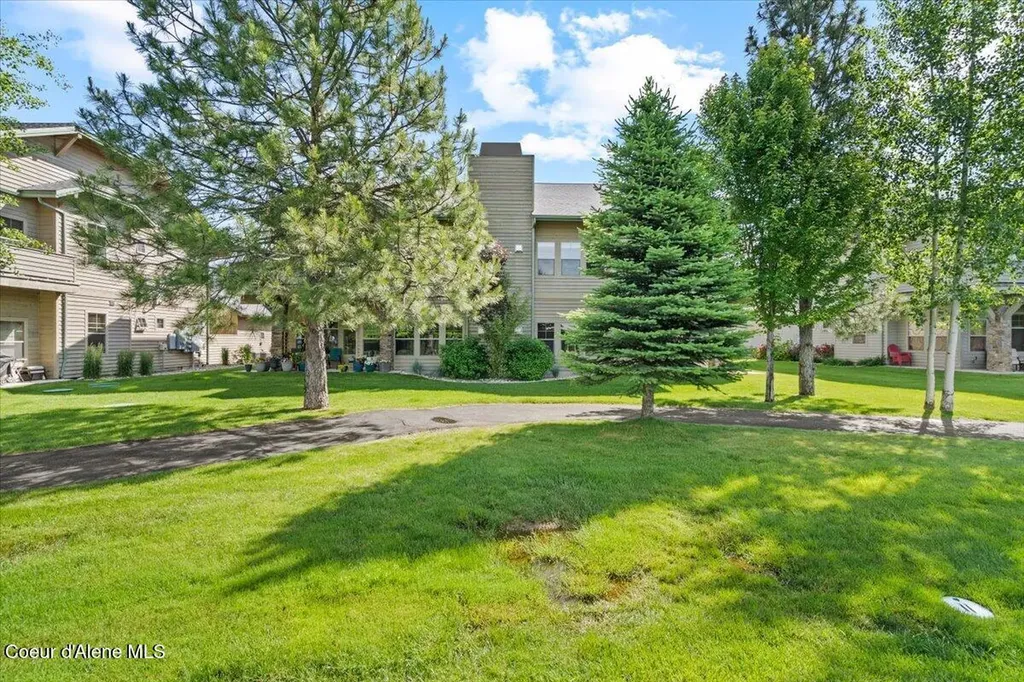 511 Guthrie Place Dover ID 83825