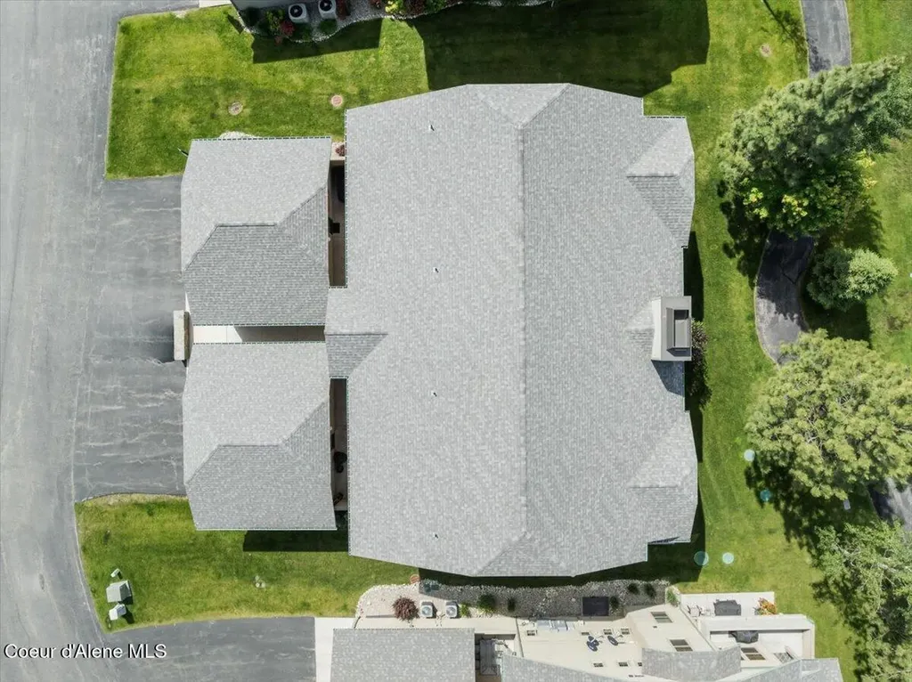 511 Guthrie Place Dover ID 83825