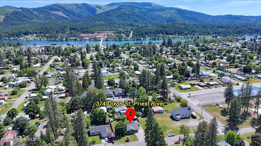 374 Dixon Street Priest River ID 83856