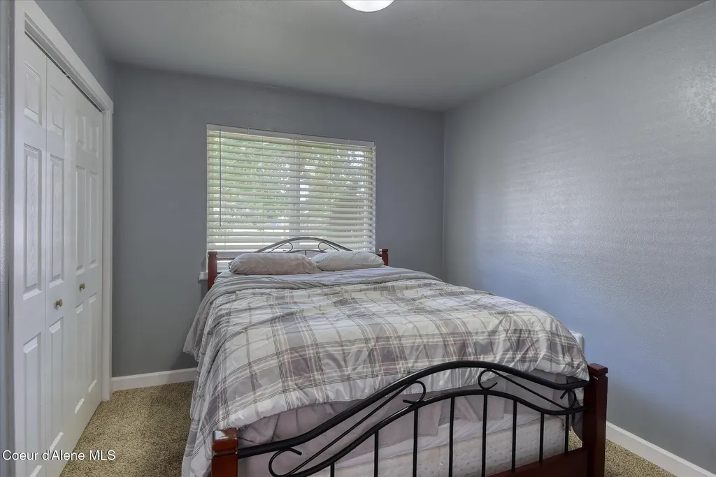 374 Dixon Street Priest River ID 83856