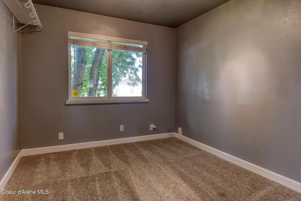 374 Dixon Street Priest River ID 83856