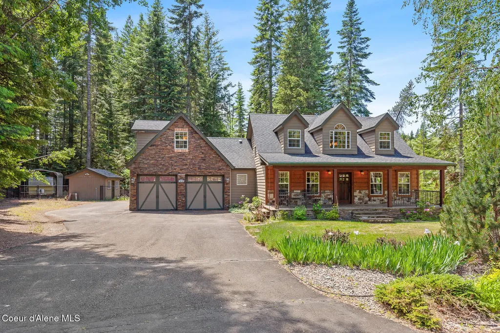 3075 E York Court Hayden ID 83835