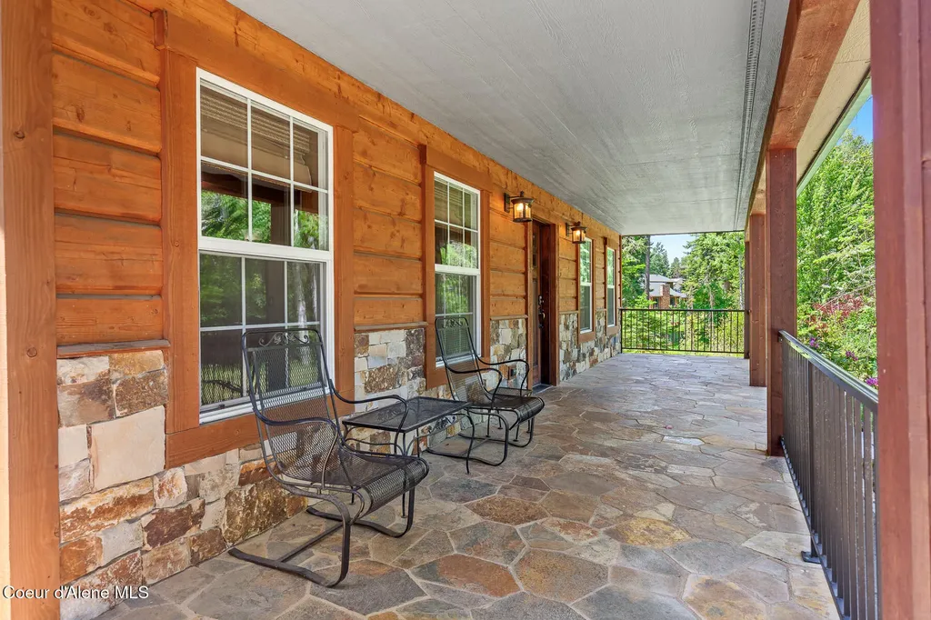 3075 E York Court Hayden ID 83835