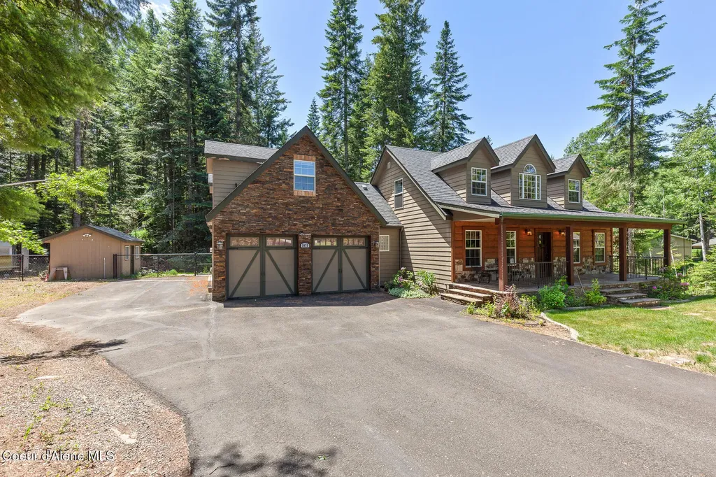 3075 E York Court Hayden ID 83835