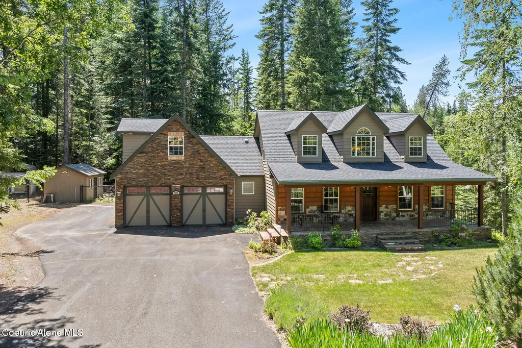 3075 E York Court Hayden ID 83835