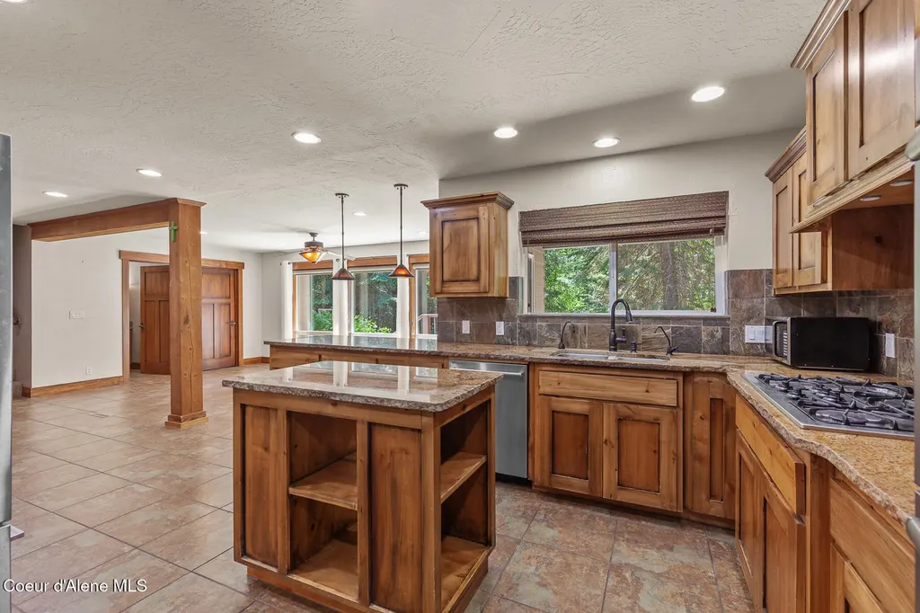 3075 E York Court Hayden ID 83835
