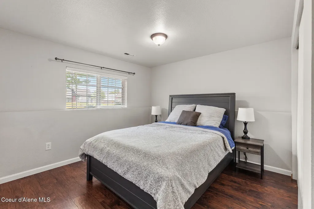 9706 N Ptarmigan Drive Hayden ID 83835