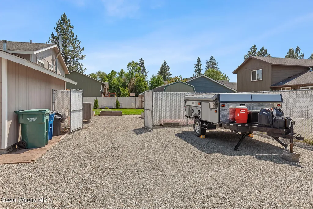 9706 N Ptarmigan Drive Hayden ID 83835