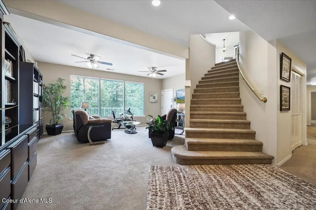 1219 E Loch Haven Drive Hayden ID 83835