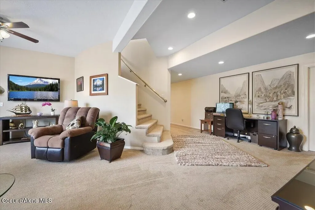 1219 E Loch Haven Drive Hayden ID 83835