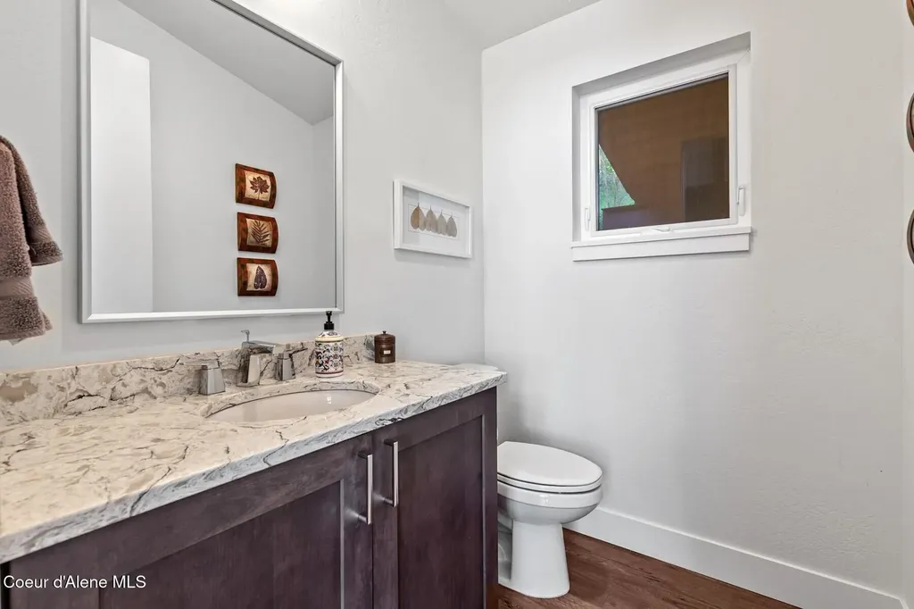 520 S Marion Court Harrison ID 83833