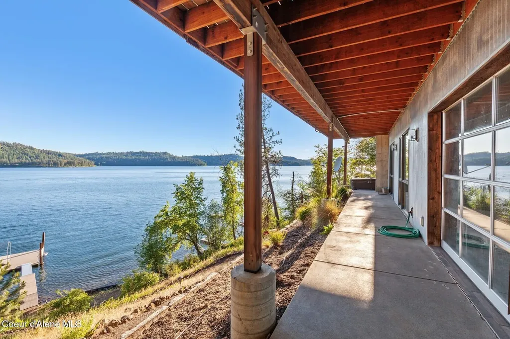 520 S Marion Court Harrison ID 83833
