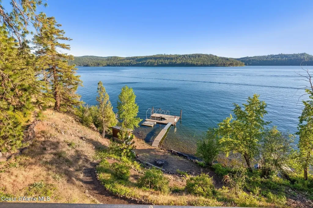 520 S Marion Court Harrison ID 83833