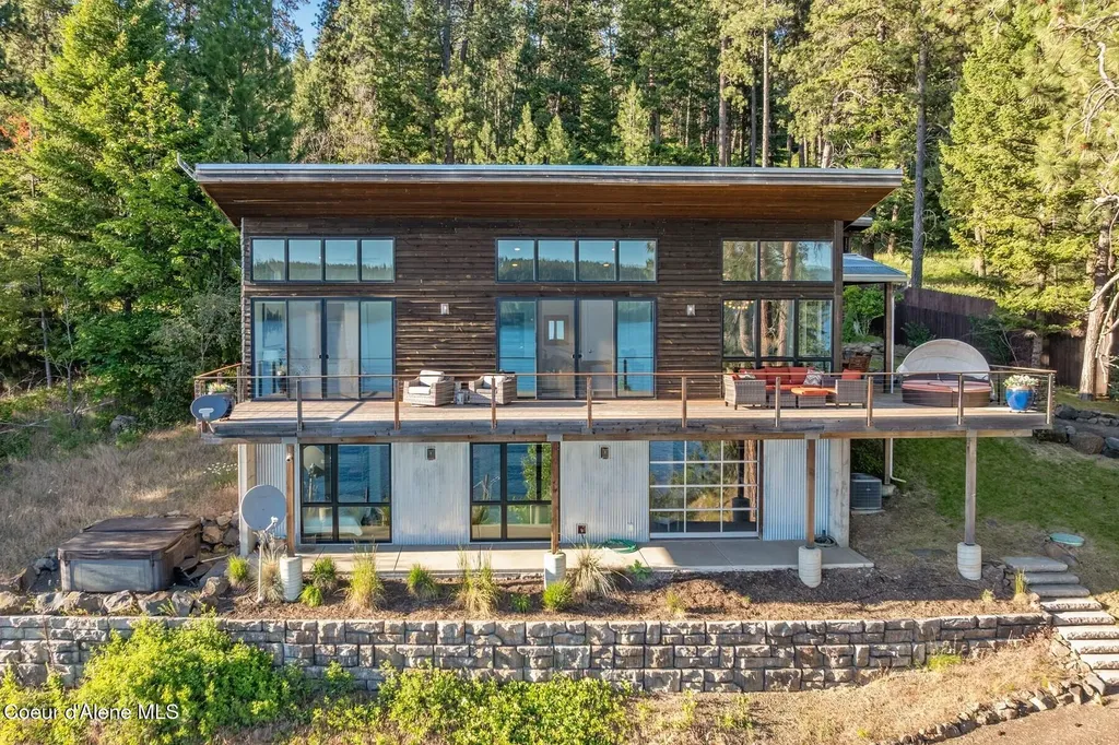 520 S Marion Court Harrison ID 83833