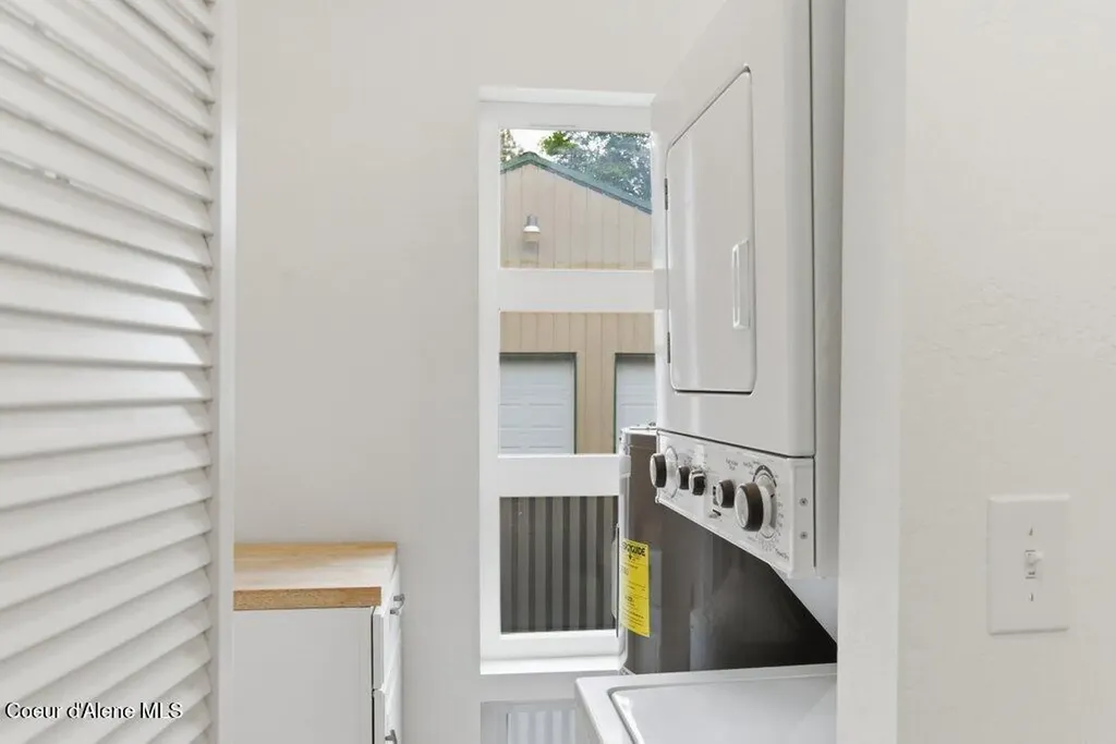 605 Hunter Street Mullan ID 83846