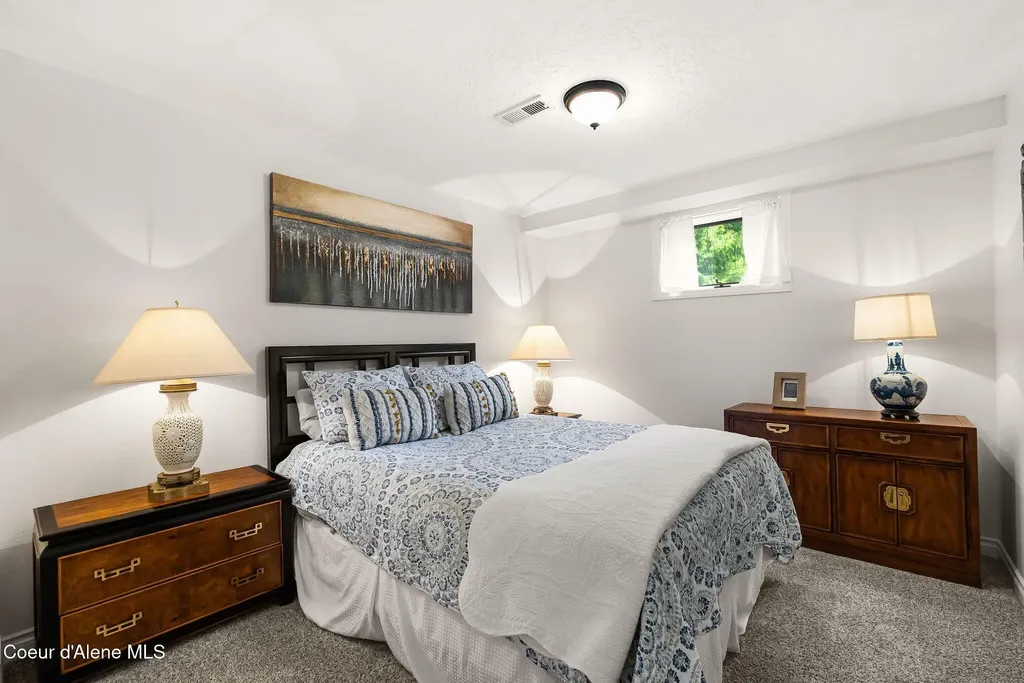 74 Eureka Road Sagle ID 83860