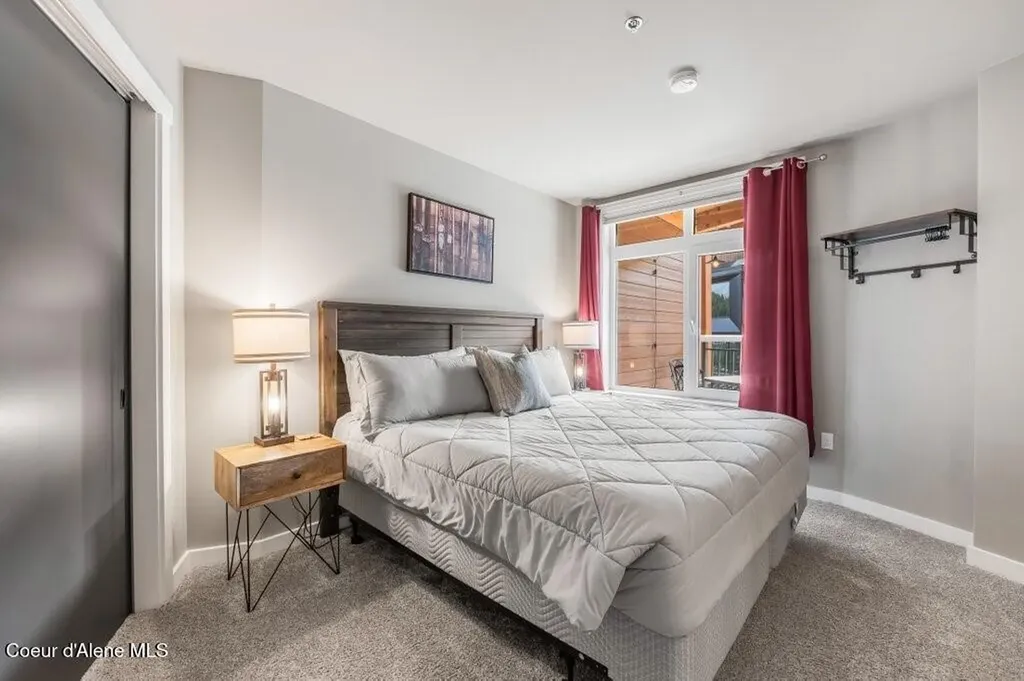 124 Village Lane Sandpoint ID 83864