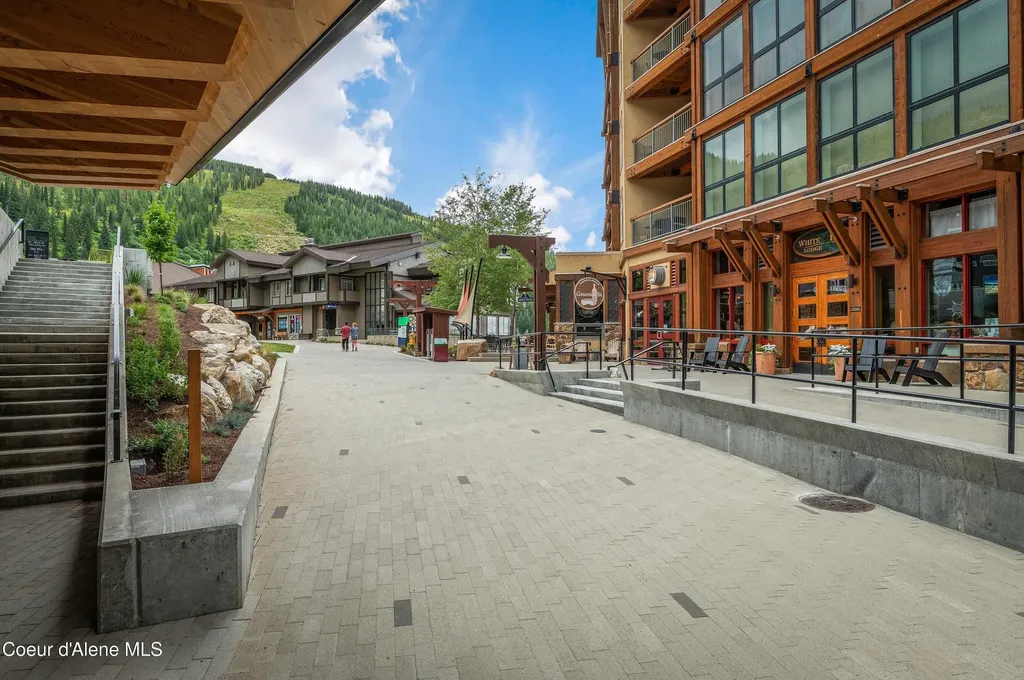 124 Village Lane Sandpoint ID 83864
