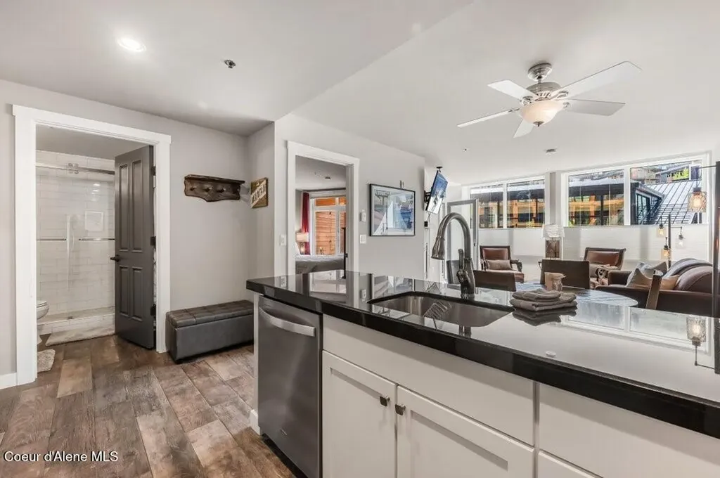 124 Village Lane Sandpoint ID 83864
