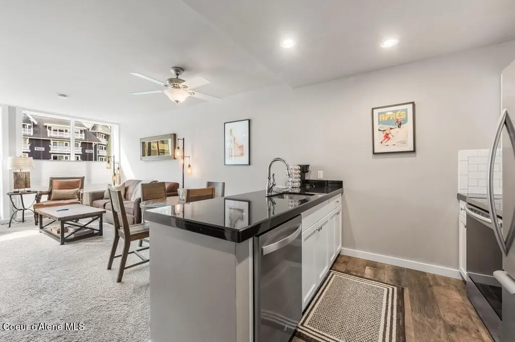 124 Village Lane Sandpoint ID 83864