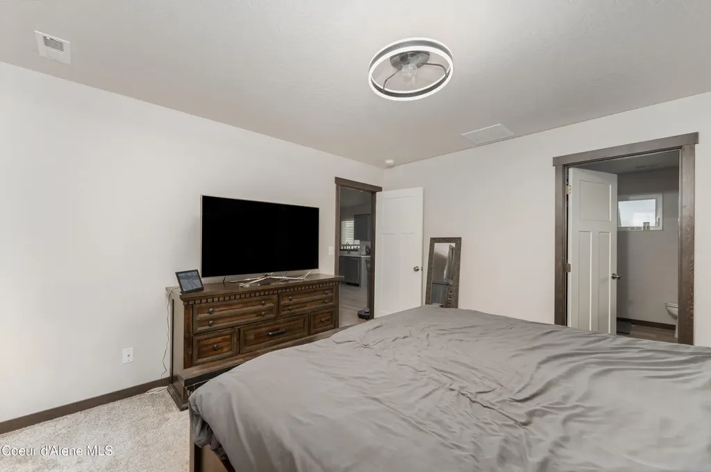 3885 N Pradera Lane Post Falls ID 83854