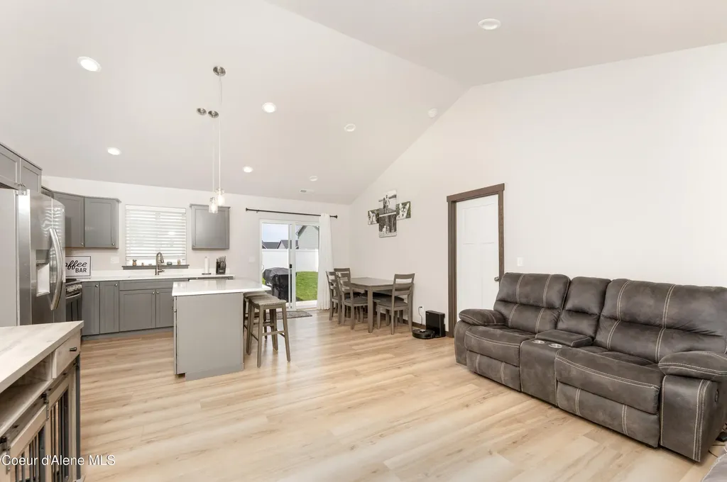 3885 N Pradera Lane Post Falls ID 83854