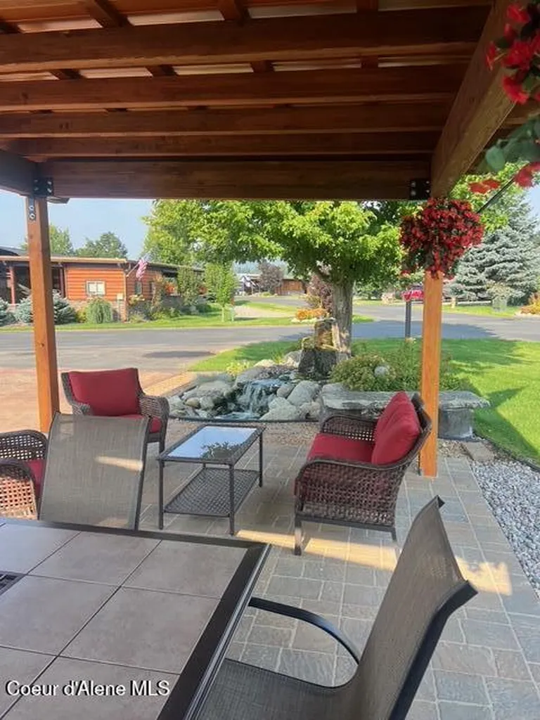 7 Eagle Way Blanchard ID 83804