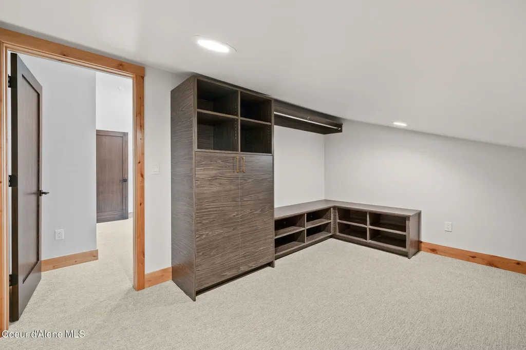 74 Wedge Court Priest Lake ID 83856