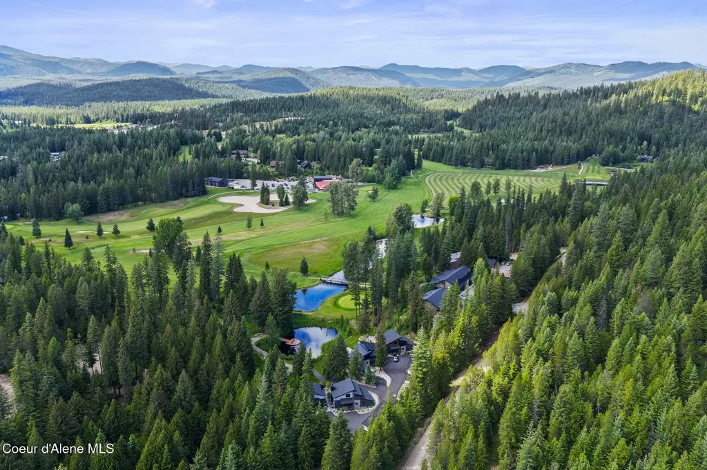74 Wedge Court Priest Lake ID 83856