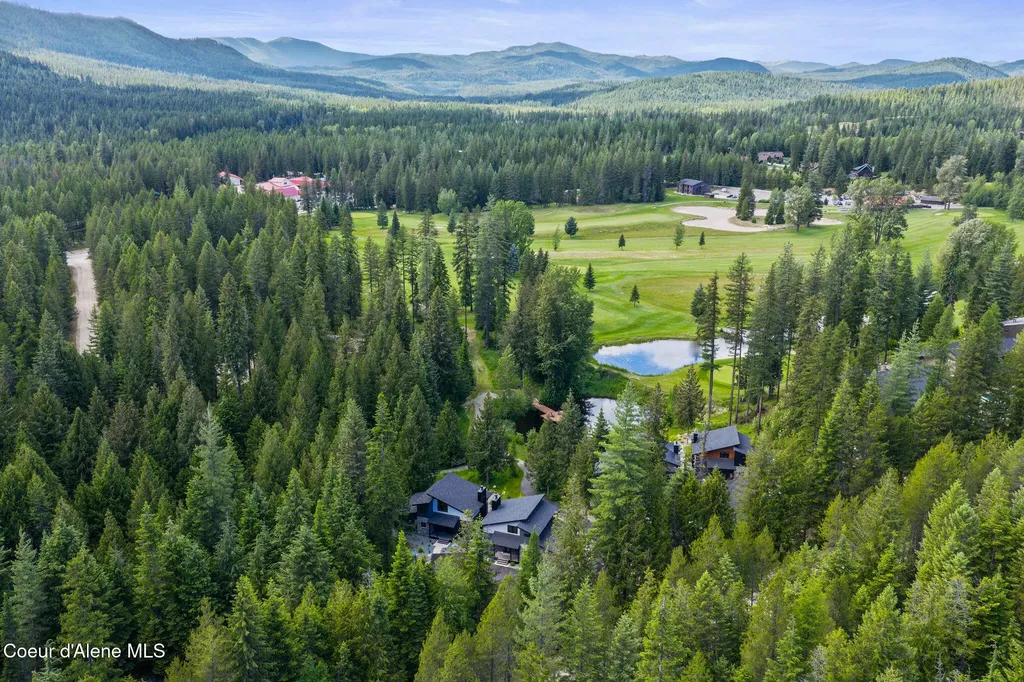 70 Wedge Court Priest Lake ID 83856